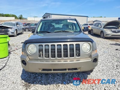 Piąte zdjęcie samochodu w środku: 2008 JEEP PATRIOT SPORT VIN:1J8FF28W38D504570 - miniatura