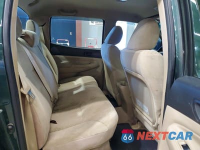 Zdjęcie 10 z 12 samochodu: 2011 TOYOTA TACOMA DOUBLE CAB VIN:5TFLU4EN8BX013229 - miniatura