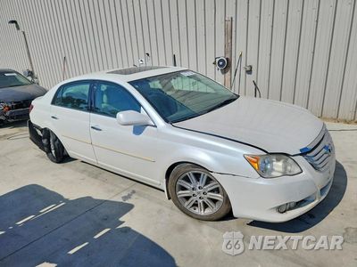Czwarte zdjęcie samochodu z boku: 2010 TOYOTA AVALON LIMITED VIN:4T1BK3DB7AU354426 - miniatura