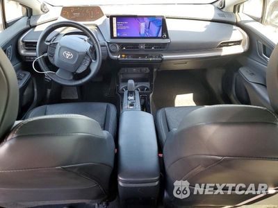 Zdjęcie 15 z 24 samochodu: 2024 TOYOTA PRIUS LIMITED VIN:JTDADABU8R3010415 - miniatura