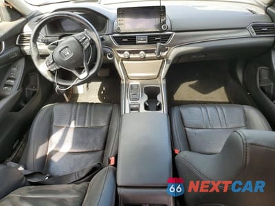 Zdjęcie 8 z 12 samochodu: 2021 HONDA ACCORD TOURING HYBRID VIN:1HGCV3F98MA010833 - miniatura