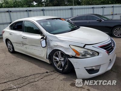 Czwarte zdjęcie samochodu z boku: 2014 NISS ALTIMA VIN:1N4AL3AP5EC321567 - miniatura