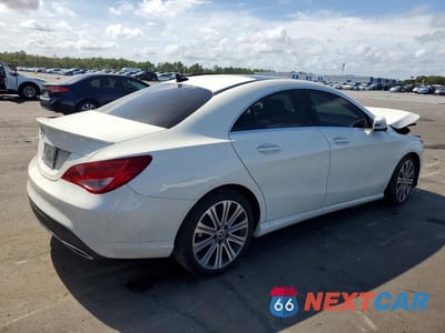Trzecie zdjęcie samochodu z tyłu: 2018 MERCEDES-BENZ CLA 250 VIN:WDDSJ4EB7JN592871 - miniatura