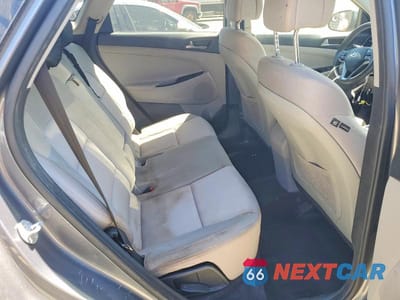 Zdjęcie 11 z 13 samochodu: 2018 HYUNDAI TUCSON SE VIN:KM8J2CA43JU679513 - miniatura