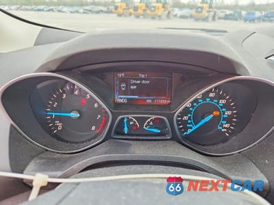 Zdjęcie 9 z 14 samochodu: 2015 FORD ESCAPE TITANIUM VIN:1FMCU0J97FUB94120 - miniatura