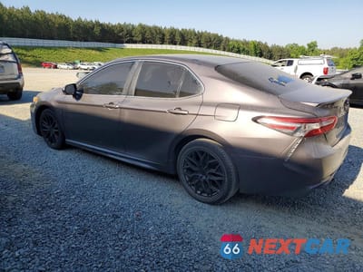 Drugie zdjęcie samochodu z przodu: 2018 TOYOTA CAMRY SE VIN:4T1B11HK4JU518913 - miniatura