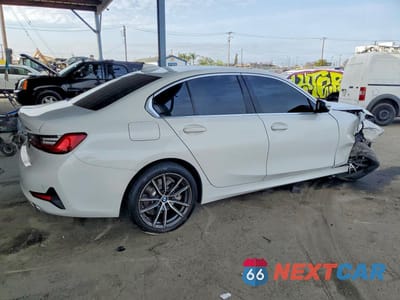 Trzecie zdjęcie samochodu z tyłu: 2021 BMW 330E VIN:3MW5P7J06M8B56027 - miniatura