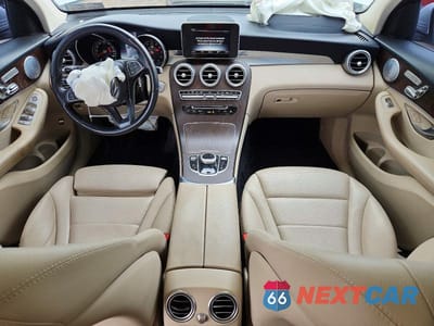 Zdjęcie 8 z 13 samochodu: 2019 MERCEDES-BENZ GLC 300 4MATIC VIN:WDC0G4KB5KV194946 - miniatura