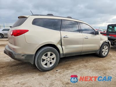 Trzecie zdjęcie samochodu z tyłu: 2012 CHEVROLET TRAVERSE LT VIN:1GNKVJED8CJ259398 - miniatura