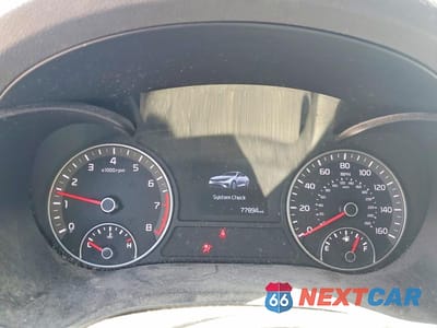 Zdjęcie 9 z 12 samochodu: 2019 KIA OPTIMA LX VIN:5XXGT4L37KG281895 - miniatura