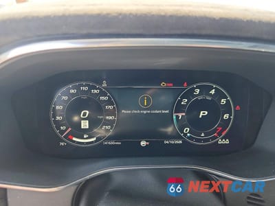 Zdjęcie 9 z 13 samochodu: 2022 JAGUAR F-PACE SVR VIN:SADCZ2EEXNA692955 - miniatura