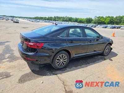 Trzecie zdjęcie samochodu z tyłu: 2021 VOLKSWAGEN JETTA S VIN:3VWC57BU1MM006106 - miniatura