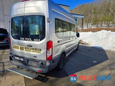 Czwarte zdjęcie samochodu z boku: 2016 FORD TRANSIT T-150 VIN:1FMZK1ZM9GKB38790 - miniatura