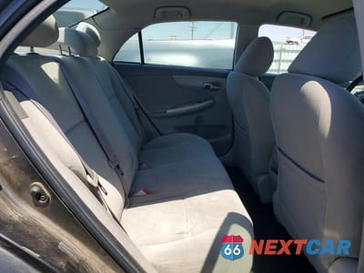 Zdjęcie 10 z 12 samochodu: 2010 TOYOTA COROLLA LE VIN:1NXBU4EE6AZ311169 - miniatura
