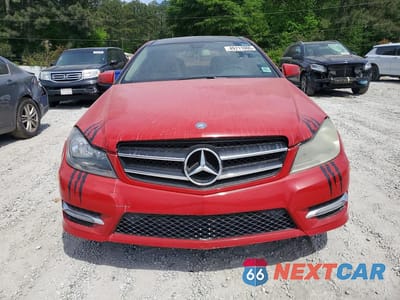 Piąte zdjęcie samochodu w środku: 2015 MERCEDES-BENZ C 250 VIN:WDDGJ4HB5FG384338 - miniatura