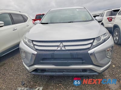 Piąte zdjęcie samochodu w środku: 2019 MITSUBISHI ECLIPSE CROSS ES VIN:JA4AS3AA2KZ053332 - miniatura