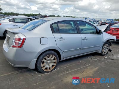 Trzecie zdjęcie samochodu z tyłu: 2011 NISSAN SENTRA 2.0 VIN:3N1AB6AP6BL613634 - miniatura
