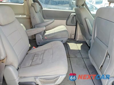 Zdjęcie 11 z 13 samochodu: 2008 DODGE GRAND CARAVAN SE VIN:2D8HN44H08R715682 - miniatura