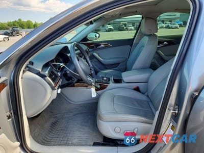 Zdjęcie 7 z 12 samochodu: 2014 AUDI A6 VIN:WAUFMAFCXEN118179 - miniatura