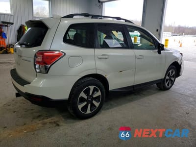 Trzecie zdjęcie samochodu z tyłu: 2018 SUBARU FORESTER 2.5I LIMITED VIN:JF2SJARC0JH596918 - miniatura