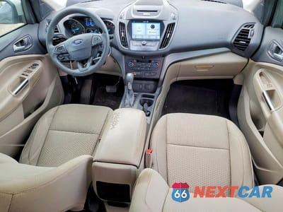 Zdjęcie 8 z 12 samochodu: 2017 FORD ESCAPE SE VIN:1FMCU0GD0HUA60869 - miniatura