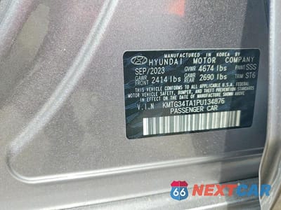 Zdjęcie 13 z 13 samochodu: 2023 GENESIS G70 2.0T VIN:KMTG34TA1PU134876 - miniatura