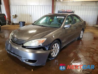 2003 TOYOTA CAMRY LE V6 4T1BF32K13U552171 - główne zdjęcie licytacji z USA - miniatura