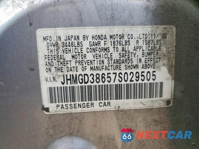 Zdjęcie 12 z 12 samochodu: 2007 HONDA FIT S VIN:JHMGD38657S029505 - miniatura