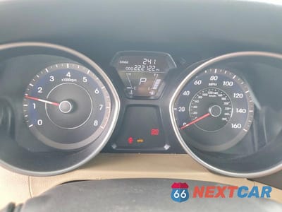 Zdjęcie 9 z 12 samochodu: 2011 HYUNDAI ELANTRA GLS VIN:5NPDH4AE5BH029074 - miniatura