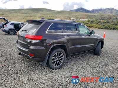 Trzecie zdjęcie samochodu z tyłu: 2017 JEEP GRAND CHEROKEE OVERLAND VIN:1C4RJFCG2HC777354 - miniatura