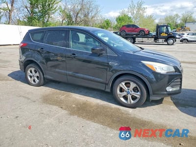 Czwarte zdjęcie samochodu z boku: 2013 FORD ESCAPE SE VIN:1FMCU0GX3DUB95672 - miniatura