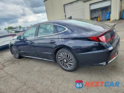 Drugie zdjęcie samochodu z przodu: 2023 HYUNDAI SONATA HYBRID SEL VIN:KMHL34JJ0PA078829 - miniatura