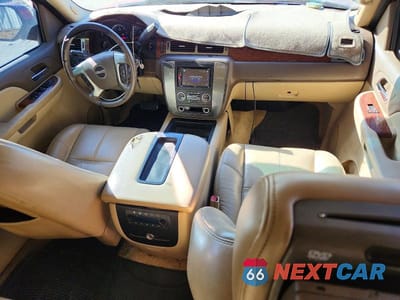 Zdjęcie 8 z 13 samochodu: 2007 GMC YUKON VIN:1GKFC13J97R214152 - miniatura