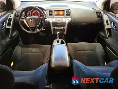 Zdjęcie 8 z 13 samochodu: 2010 NISSAN MURANO S VIN:JN8AZ1MU1AW011072 - miniatura