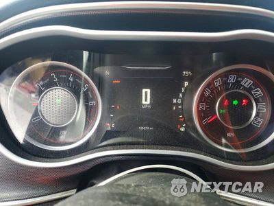 Zdjęcie 9 z 13 samochodu: 2015 DODGE CHALLENGER SXT PLUS VIN:2C3CDZBG7FH761097 - miniatura