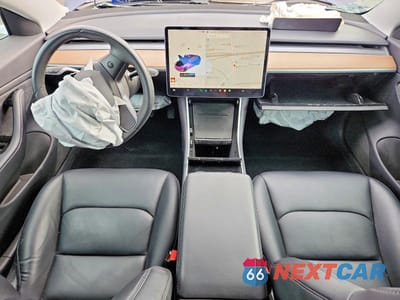 Zdjęcie 8 z 13 samochodu: 2018 TESLA MODEL 3 VIN:5YJ3E1EA8JF051769 - miniatura