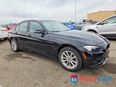 Czwarte zdjęcie samochodu z boku: 2016 BMW 320 XI VIN:WBA8E5G55GNT95032 - miniatura