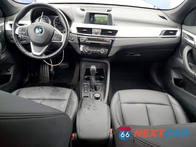 Zdjęcie 8 z 12 samochodu: 2018 BMW X1 XDRIVE28I VIN:WBXHT3C35J3H31675 - miniatura