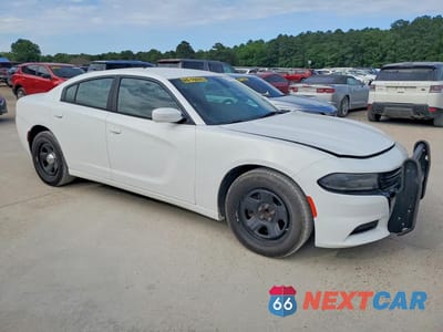 Czwarte zdjęcie samochodu z boku: 2015 DODGE CHARGER POLICE VIN:2C3CDXAT5FH742227 - miniatura