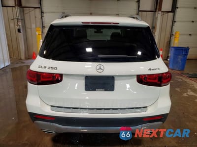 Zdjęcie 6 z 14 samochodu: 2021 MERCEDES-BENZ GLB 250 4MATIC VIN:W1N4M4HB0MW105281 - miniatura