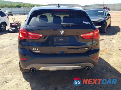 Zdjęcie 6 z 13 samochodu: 2018 BMW X1 XDRIVE28I VIN:WBXHT3C38J5L26945 - miniatura
