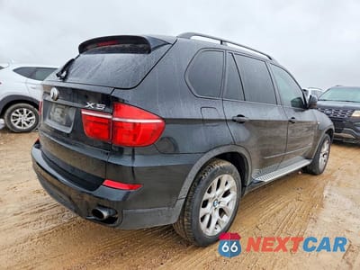 Trzecie zdjęcie samochodu z tyłu: 2012 BMW X5 XDRIVE35I VIN:5UXZV4C59CL989134 - miniatura