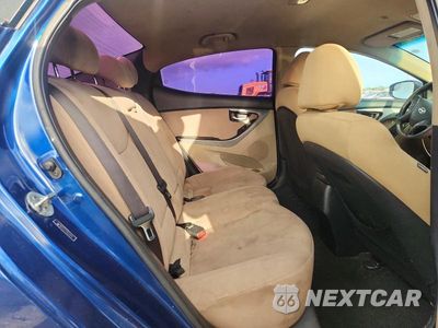 Zdjęcie 10 z 12 samochodu: 2015 HYUNDAI ELANTRA SE VIN:5NPDH4AE7FH622845 - miniatura