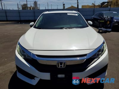 Piąte zdjęcie samochodu w środku: 2016 HONDA CIVIC EX VIN:2HGFC2F73GH561642 - miniatura