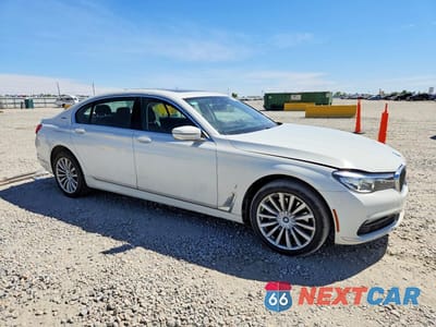Czwarte zdjęcie samochodu z boku: 2018 BMW 740 XE VIN:WBA7J2C58JG938168 - miniatura