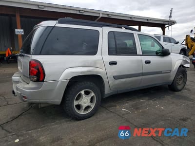 Trzecie zdjęcie samochodu z tyłu: 2004 CHEVROLET TRAILBLAZER EXT LS VIN:1GNET16SX46155905 - miniatura