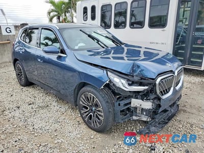 Czwarte zdjęcie samochodu z boku: 2025 BMW X3 30 XDRIVE VIN:5UX53GP01S9118535 - miniatura