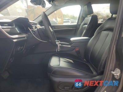 Zdjęcie 7 z 13 samochodu: 2023 JEEP GRAND CHEROKEE LIMITED VIN:1C4RJHBGXP8895599 - miniatura