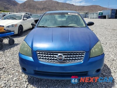 Piąte zdjęcie samochodu w środku: 2005 NISSAN ALTIMA 2.5 VIN:1N4AL11D35C115688 - miniatura