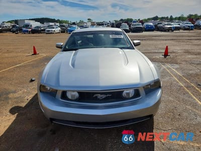 Piąte zdjęcie samochodu w środku: 2012 FORD MUSTANG GT VIN:1ZVBP8CF1C5236003 - miniatura